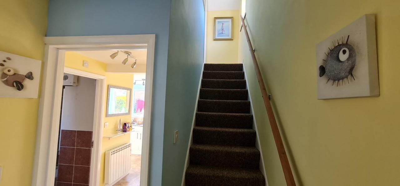 Parterre Holiday Apartments Sandown Esterno foto