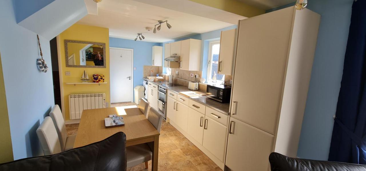 Parterre Holiday Apartments Sandown Esterno foto