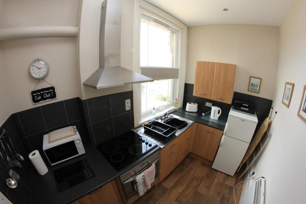 Parterre Holiday Apartments Sandown Esterno foto