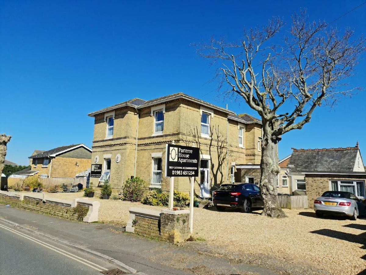 Parterre Holiday Apartments Sandown Esterno foto
