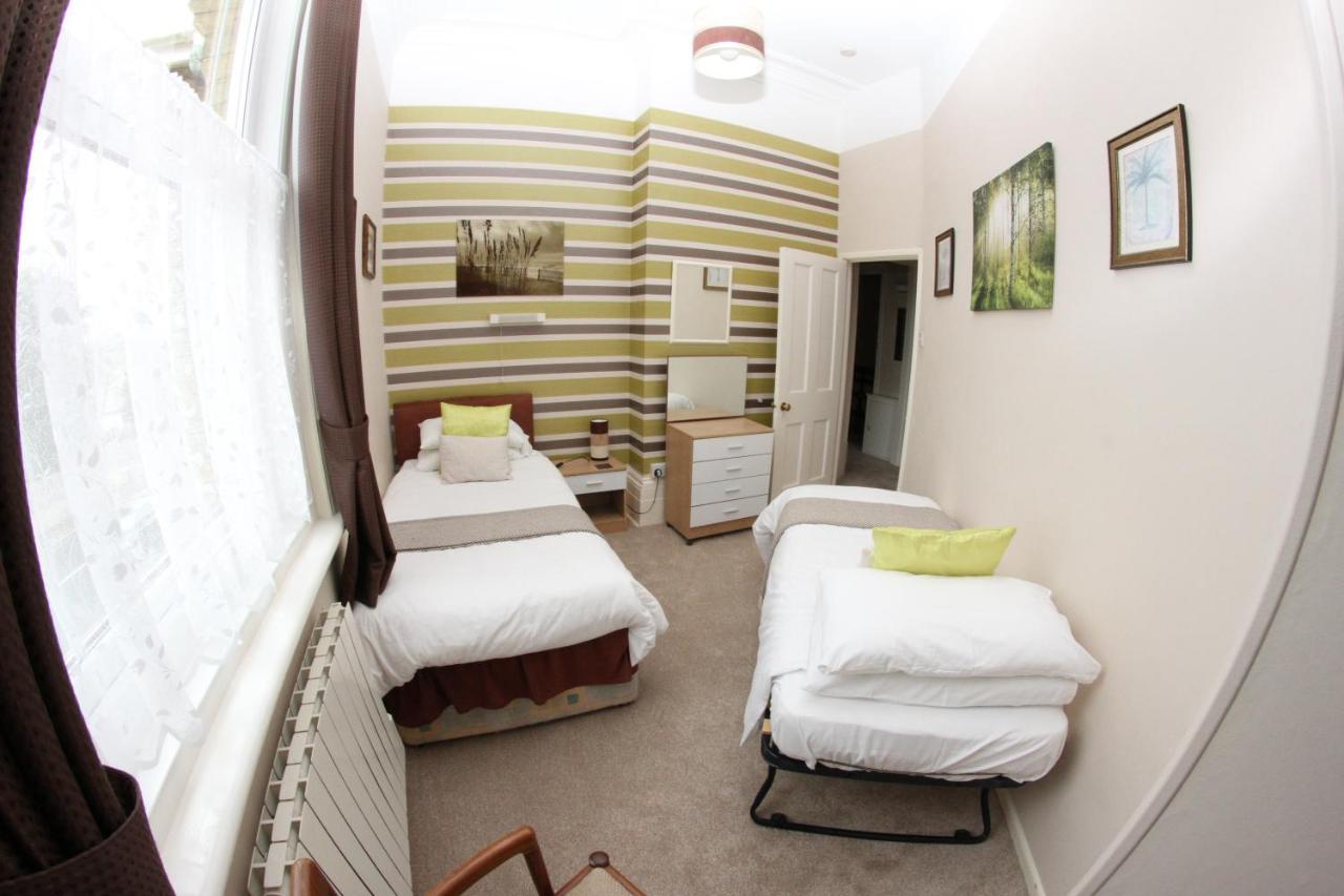Parterre Holiday Apartments Sandown Esterno foto