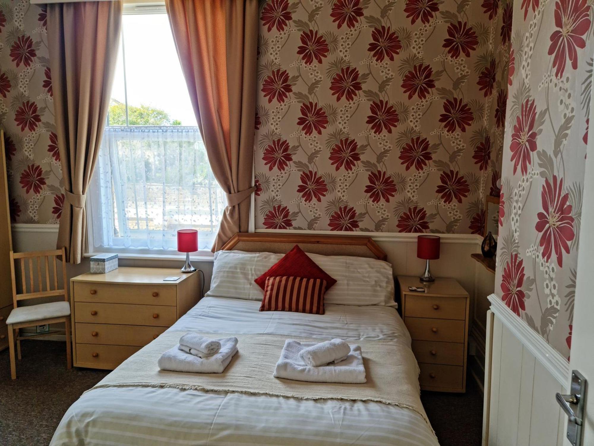 Parterre Holiday Apartments Sandown Esterno foto